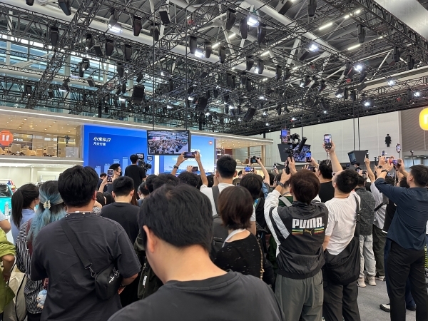 大战：卷价格卷智驾卷老板不朽情缘网站广州车展流量(图2)
